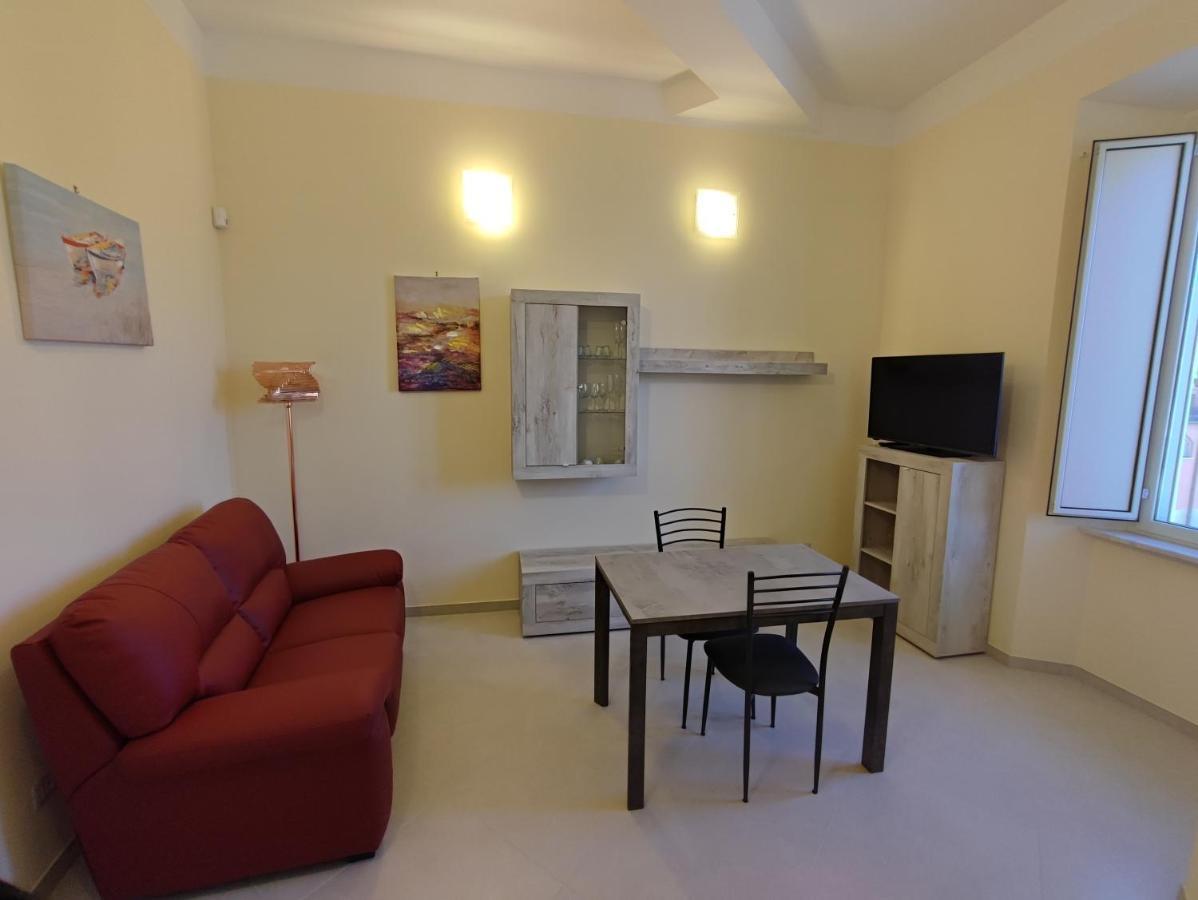 In Centro Rooms And Apartments Isola di Liri Ngoại thất bức ảnh