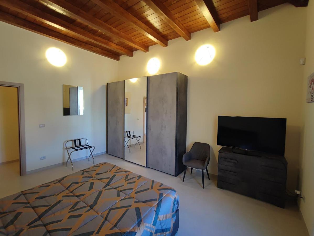 In Centro Rooms And Apartments Isola di Liri Ngoại thất bức ảnh