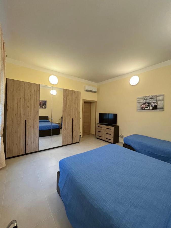 In Centro Rooms And Apartments Isola di Liri Ngoại thất bức ảnh