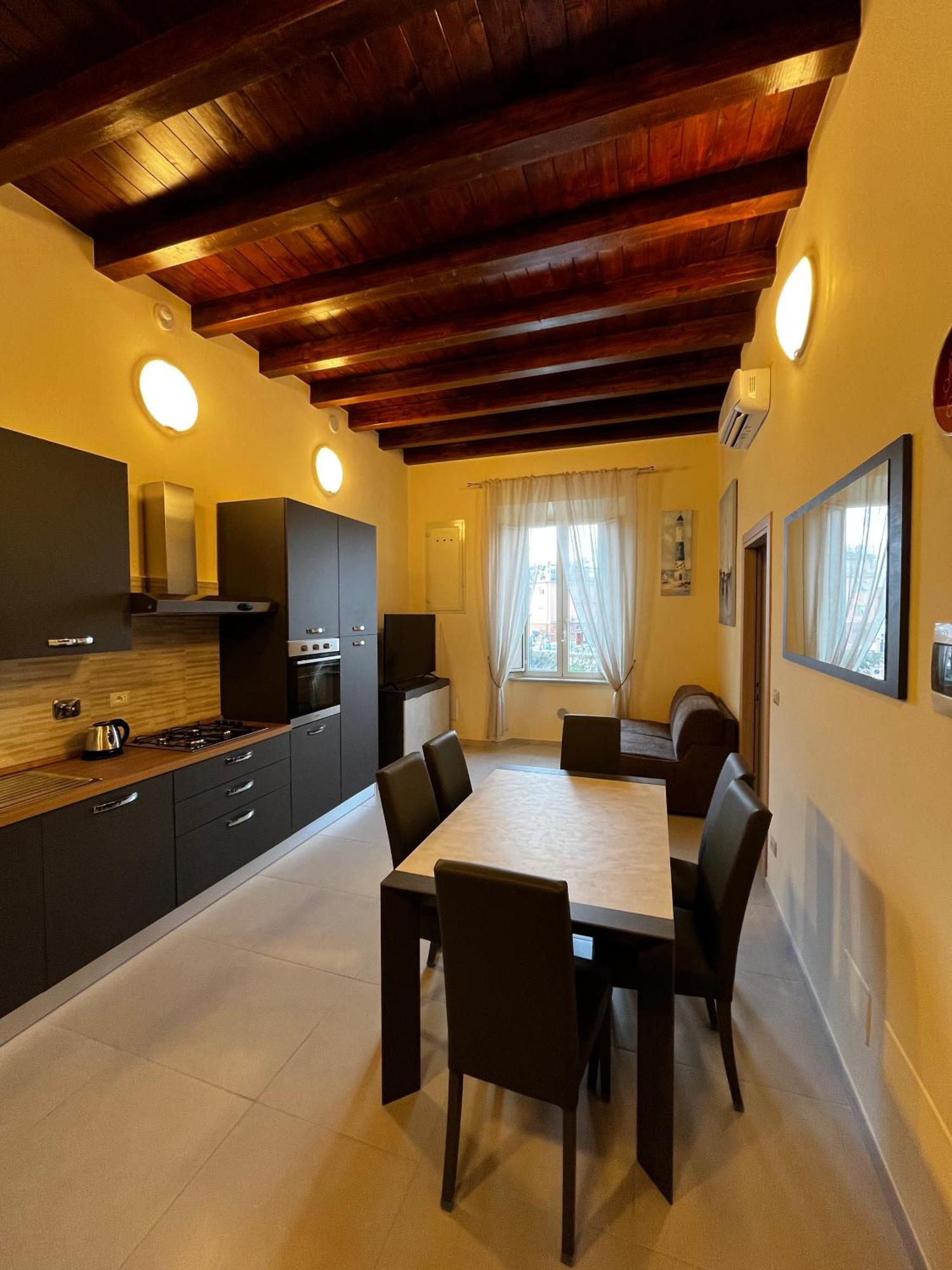 In Centro Rooms And Apartments Isola di Liri Ngoại thất bức ảnh