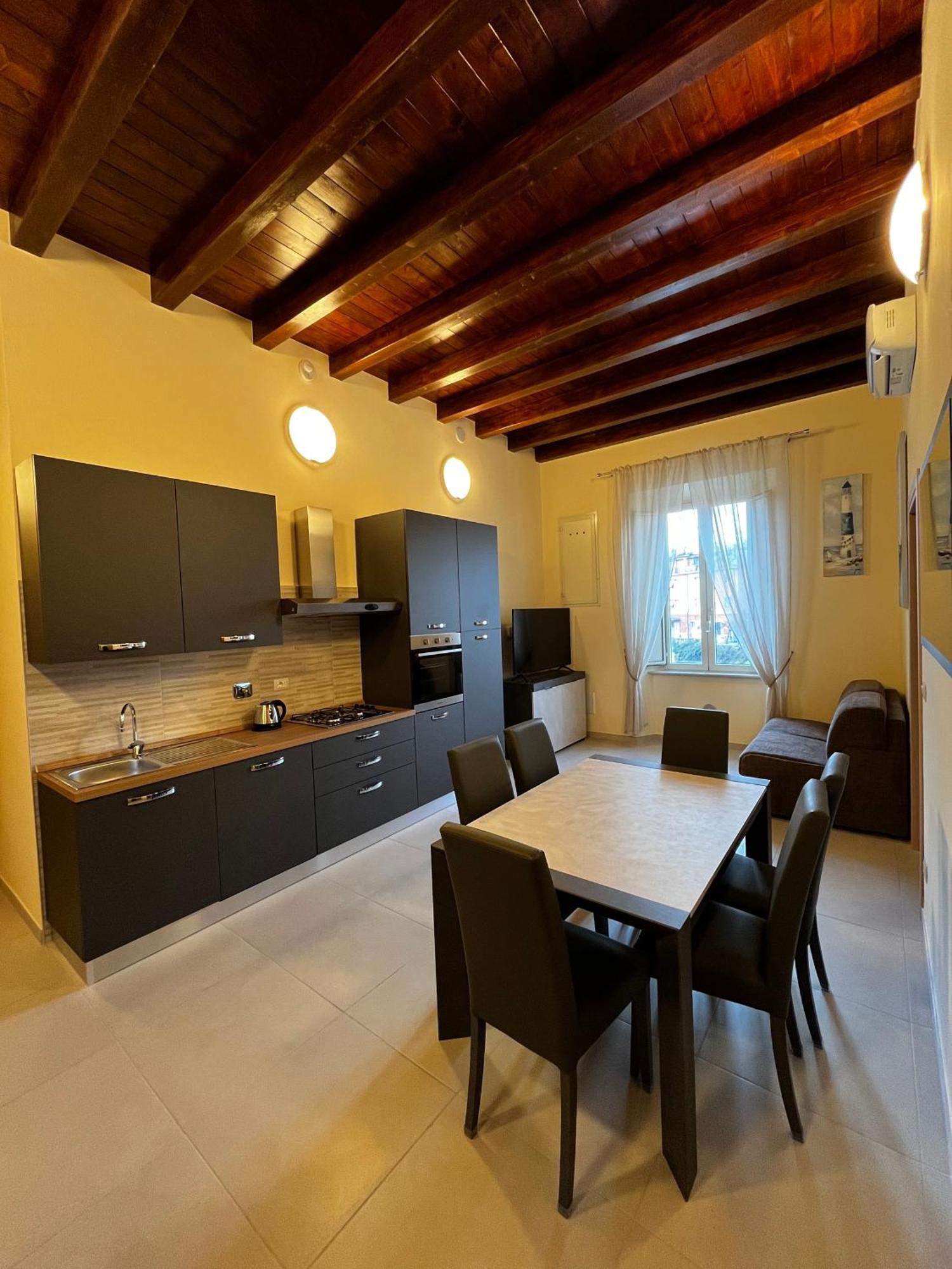 In Centro Rooms And Apartments Isola di Liri Ngoại thất bức ảnh